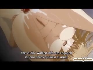 Rondborstig japan anime vibrating haar bips en wetpussy